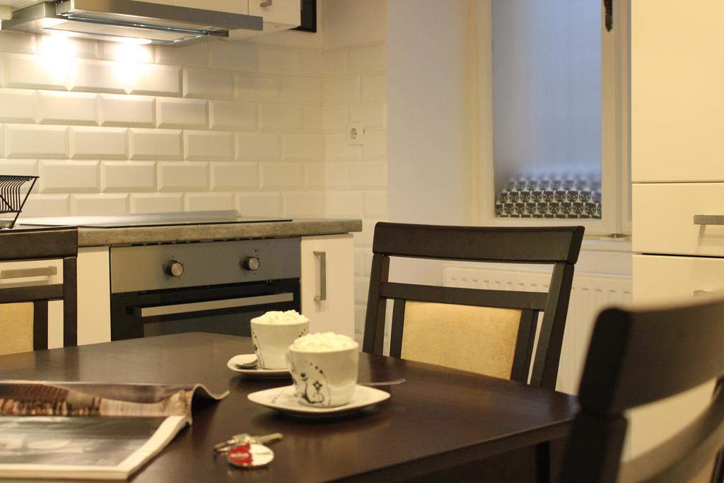 Christoph'S Central Apartment Budapest Luaran gambar